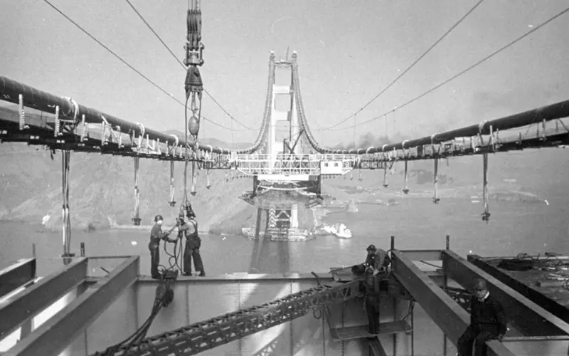 Construction du Golden Gate Bridge dans les années 1930
